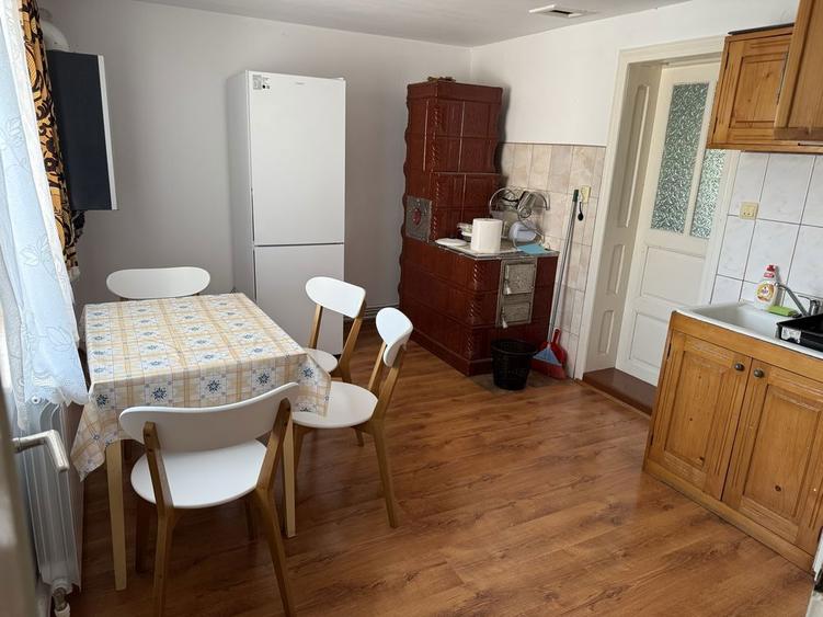 Inchiriez CASA in Radauti langa Casa de Cultura 350 - 3