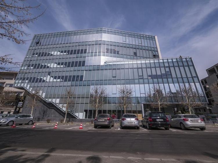 Birou inchiriat in Herastrau Office Building - 363 mp - 1