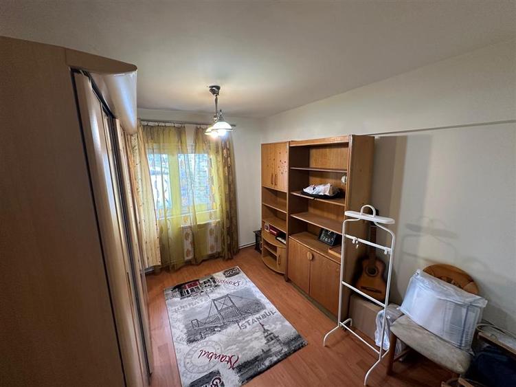 Apartament 97 mp, 4 camere decomandat, CUG-Selgros - 164.500 EUR - 3