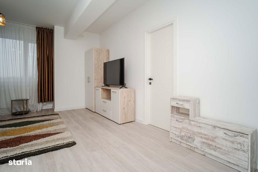 Garsoniera spatioasa, etaj 2, facilitati complete - 4