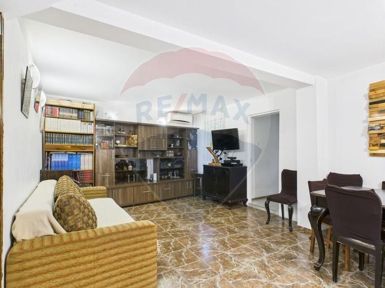 CASA 6 CAMERE DE VANZARE | ZONA  MALL VITAN | TIMPURI NOI - 1