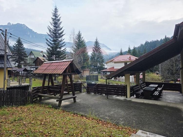 Casa /Vila de vanzare in Durau - 60