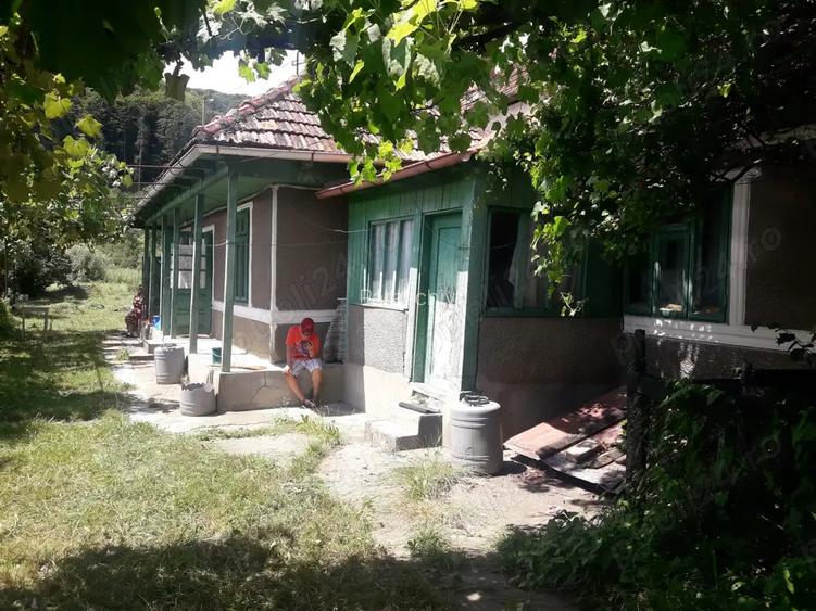 Vand casa in Piatra Neam?. Vand casa in Piatra Neam?.