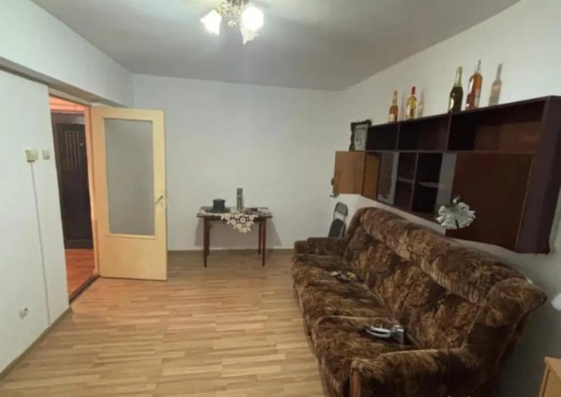 Apartament de vanzare cu 3 camere str. Nicolae Iorga - 1