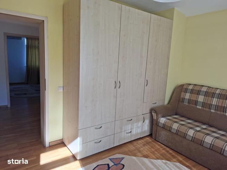 Casă cu 4 camere cu Teren 613 Mp în Bucov