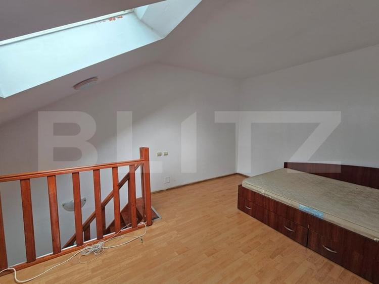 Apartament cu 2 camere semidecomandat, mobilat în Nicolina