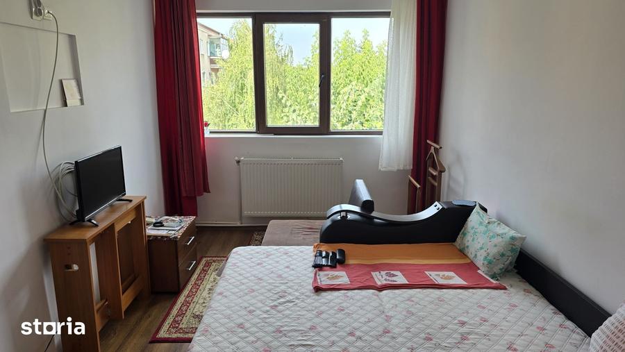 Apartament cu 2 camere decomandat în Piața Centrală