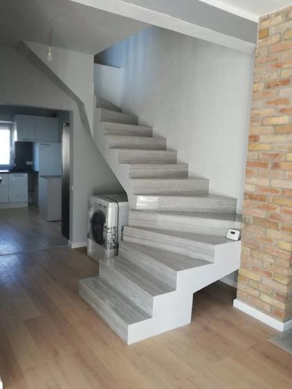 Casă cu Teren 388 Mp în Dumbrăvița
