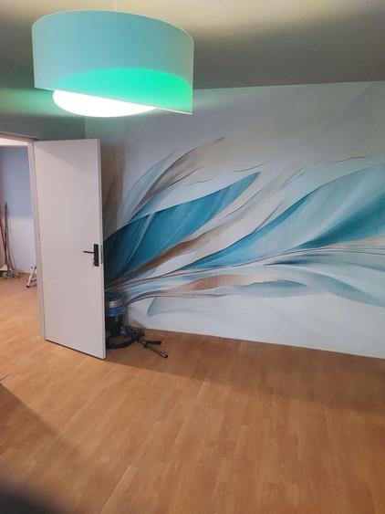 Apartament cu 3 camere decomandat în Lacul Tei
