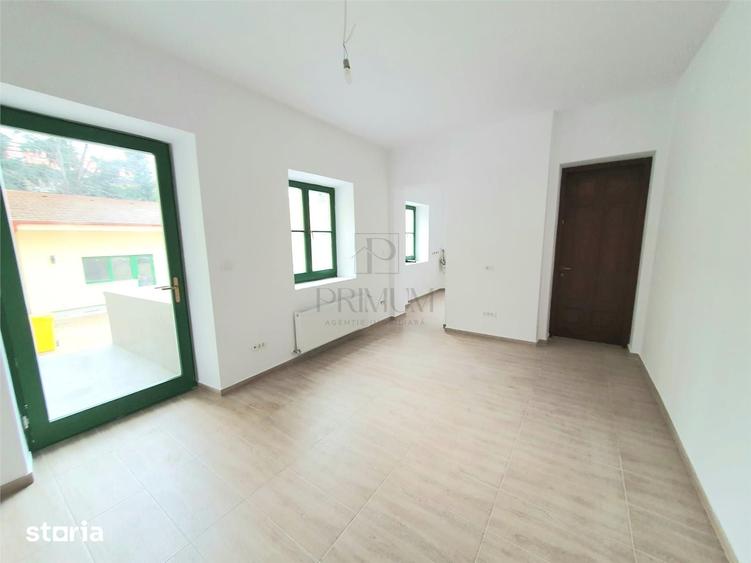 Spațiu comercial, de 30 mp, în Fabric