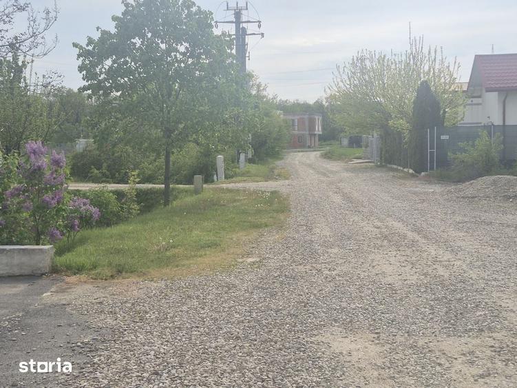 Teren Balotesti vecin padure,30 metri-gaz si electric, 31 E/mp - 5