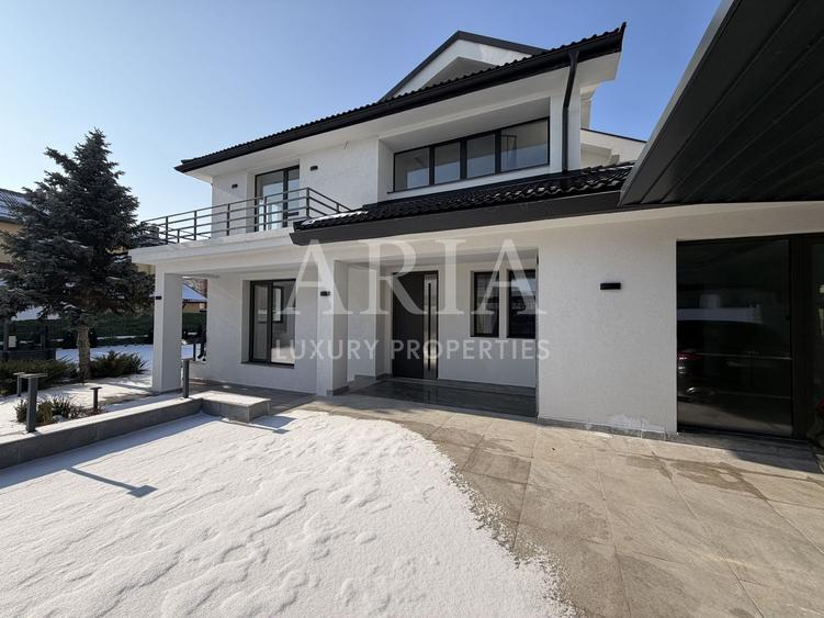 Casă individuală cu 7 camere cu Piscina în Pipera