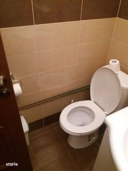 Apartament cu 3 camere decomandat, mobilat în Olimpia-Stadion
