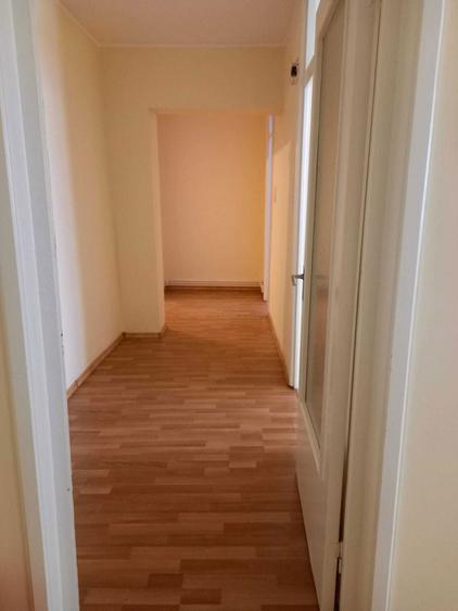 Apartament cu 2 camere decomandat în Mazepa 2