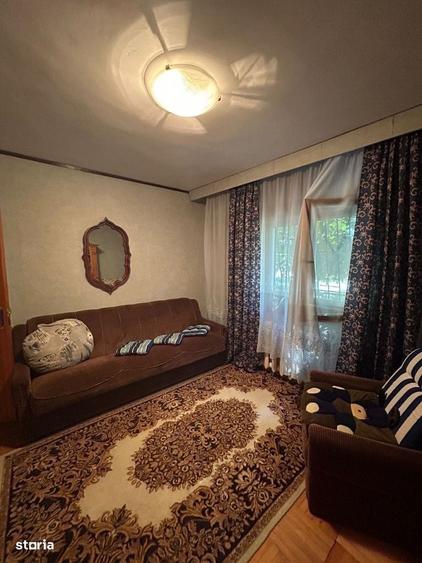 Apartament cu 4 camere decomandat în Sud