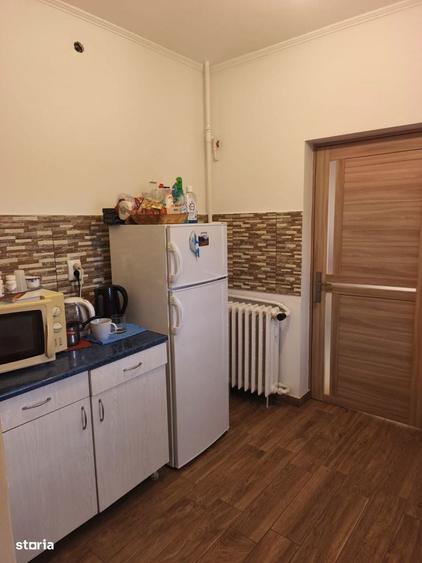Casă cu 3 camere în Central