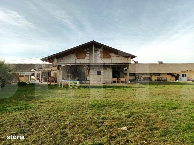 Casă cu 4 camere în Zăicești