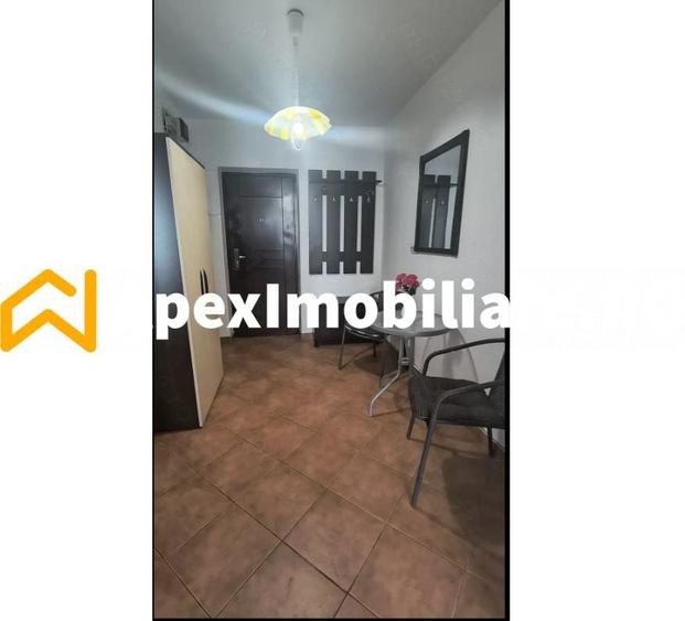 Apartament cu 2 camere semidecomandat în Grivița