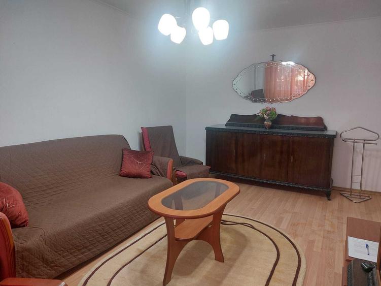 Apartament cu 2 camere decomandat în Dristor