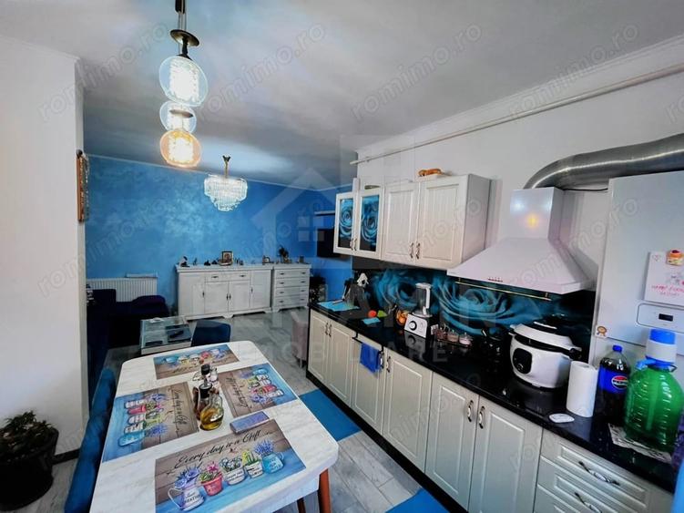 Apartament cu 2 camere semidecomandat în Sânpetru