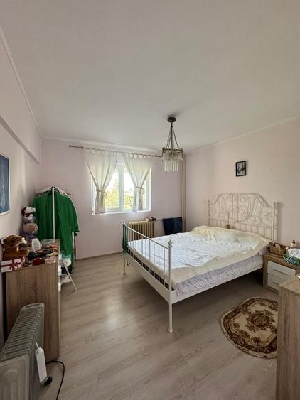 Stefan cel Mare x Barbu Vacarescu, Dinu Vintila, Langa Parcul Circului - 8