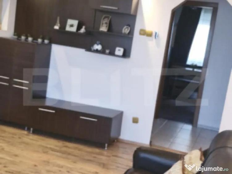 Apartament 3 camere, 57 mp, zona Micro 11 - 2