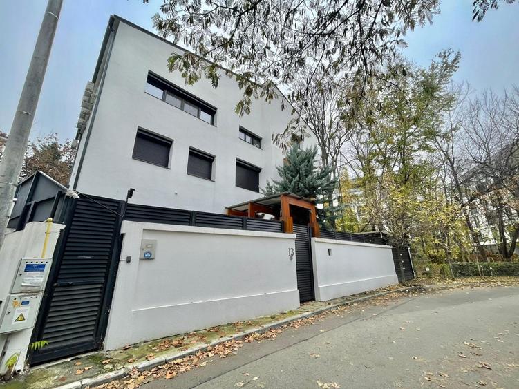 Vila de inchiriat - Herastrau, Cartierul Francez, Promenada - 17