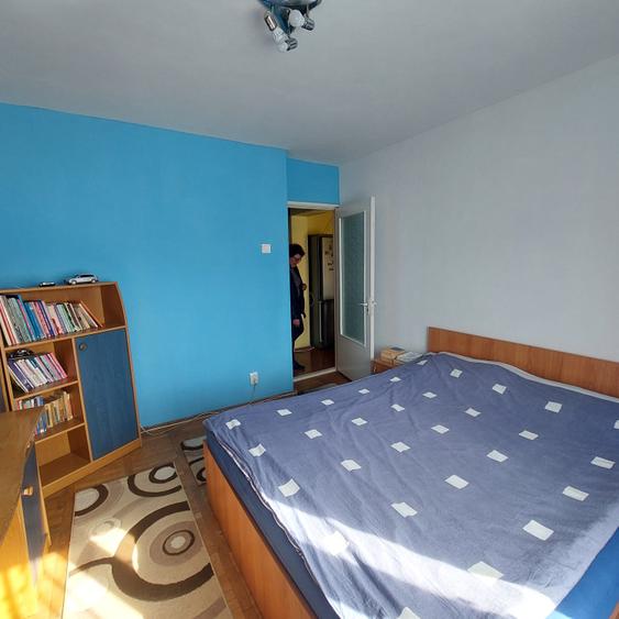 Vand 2 camere, ultracentral, decomandat - 2