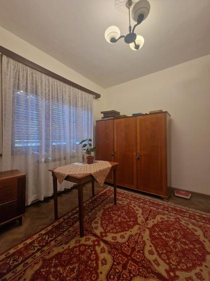 Apartament cu 3 camere decomandat în Alba Iulia