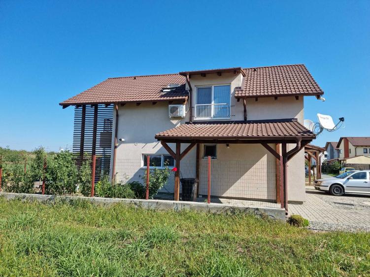 Casa de vanzare in Via Carmina,Arad. - 3