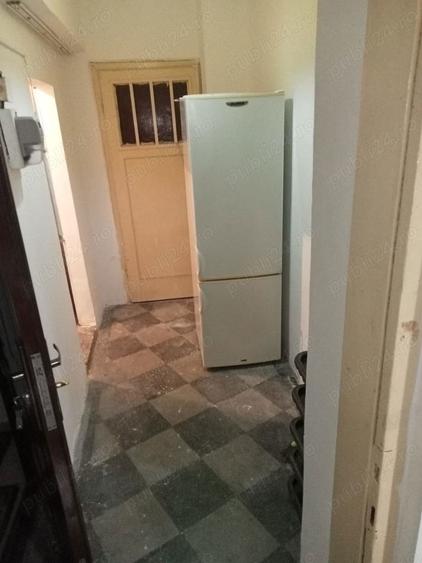 Propietar Vand Apartament 3 CAMERE Pta Sfintii Voievozi - 8