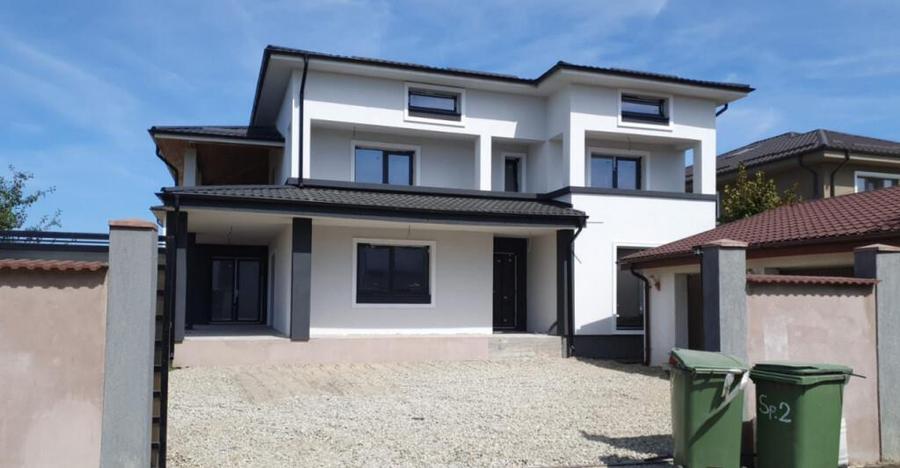 Casa Spa?ioasa cu 7 Camere, 242 mp Utili ?i 600 mp Teren - 18