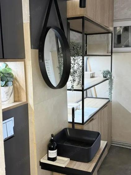 Disponibilitate inchiriere post de manichiura & coafor / Ostroveni - 9