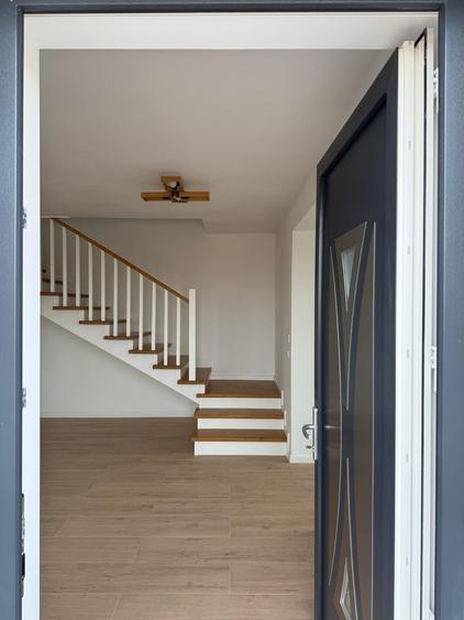 Comision 0! Duplex cu 4 camere, 118mpU, 270mpT, Bucovat-Remetea! - 2