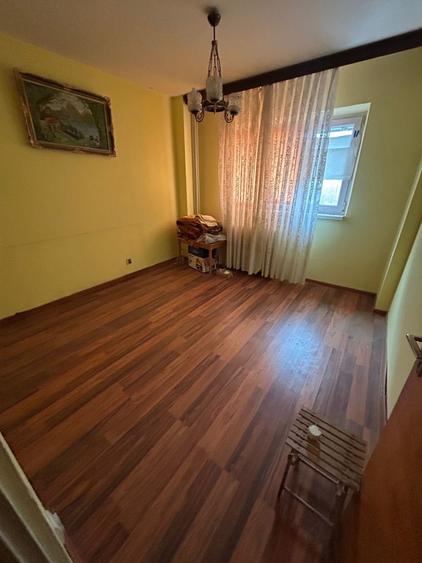 B-dul Ghencea str. Costantin Titel Petrescu nr 3, aproape de parc,metrou - 8