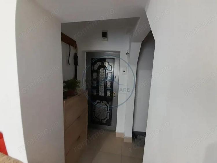Apartament cu 2 camere, 52 mp, cu loc de parcare, zona DECEBAL - 11