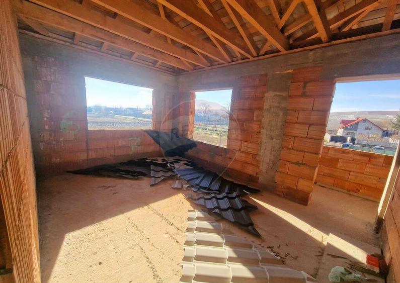 Casa si 74000 metri patrati teren - 16