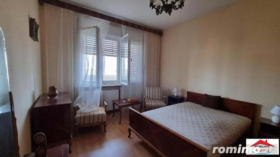 Apartament 3 camere in asociatie in centru de inchiriat - 1