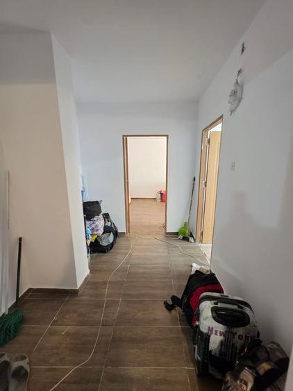 Dristror, chiar la metrou, 10 minute mall Park Lake, bloc 1978 - 7