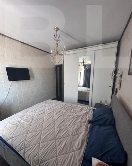 Vand apartament in cartier de case - 1