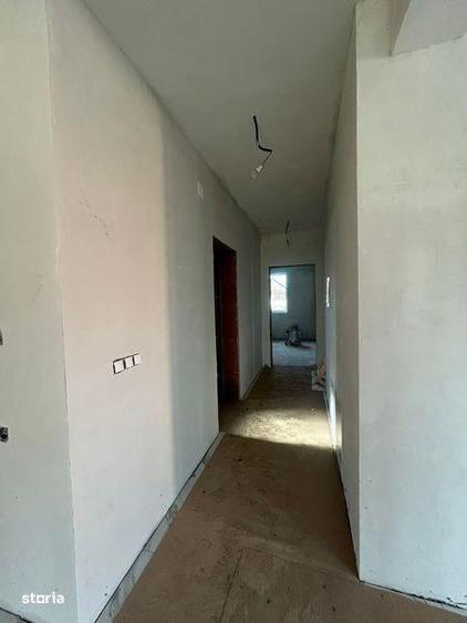 Vand casa in loc.Livada de Bihor - 1