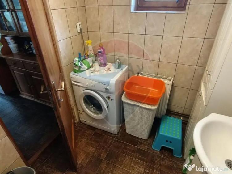 Casa de vanzare in stil vechi cu 3 camere si 3 arii i... - 9