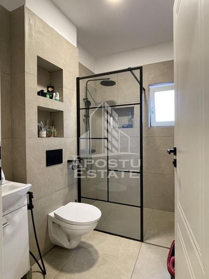 Duplex cu 5 camere cu Canalizare în Moșnița Veche