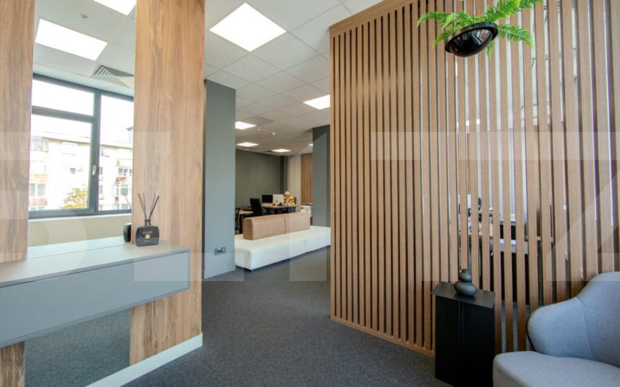 Cladire Birouri Pia?a Victoriei - 14