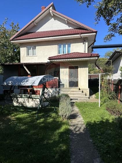Casa / Vila cu 4 camere de vanzare in zona Periferie