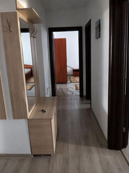 Apartament cu 2 camere decomandat, mobilat în Turnișor