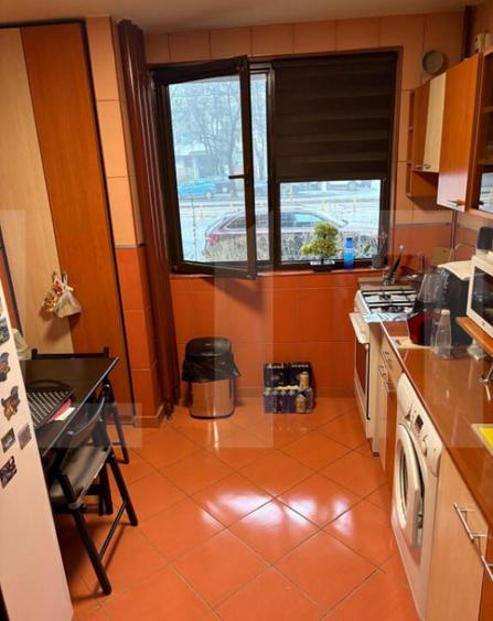 De vanzare - apartament 3 camere Giule?ti - 13