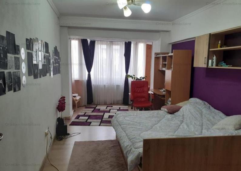 Ultracentral CEC -bd.Independentei 3 cam conf 1 decomandat 9 - 7