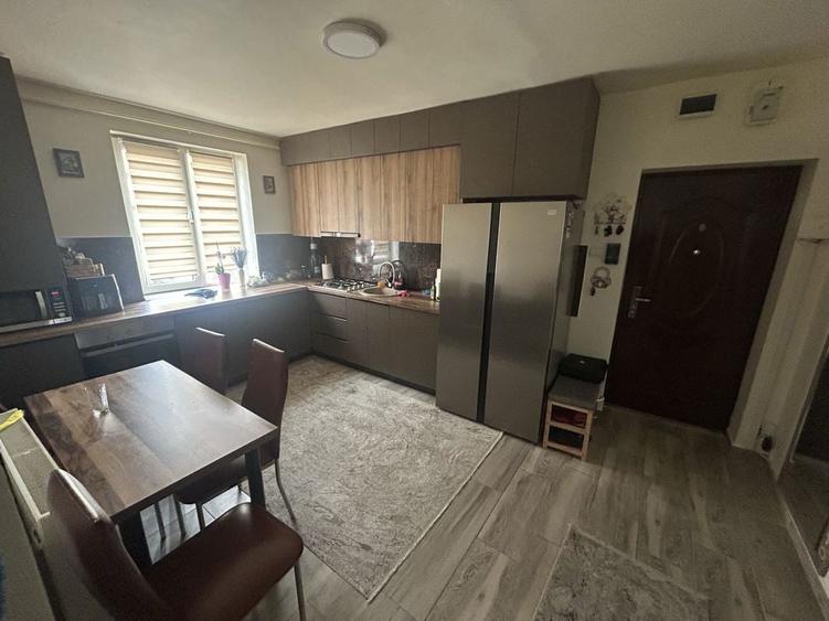 Apartament 3 camere / etaj 1 / Materna / - 6