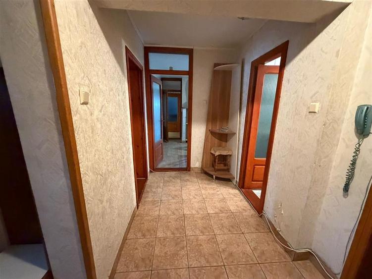 Apartament 4 camere, etaj 2 , Piata Moldovei , 87mp suprafata totala - 9